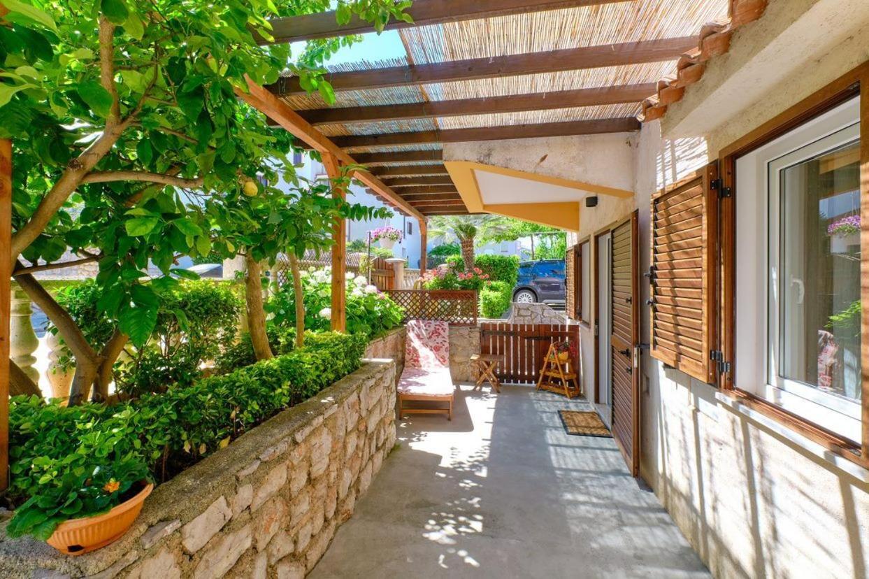 Apartments Enna Mali Lošinj Exterior foto